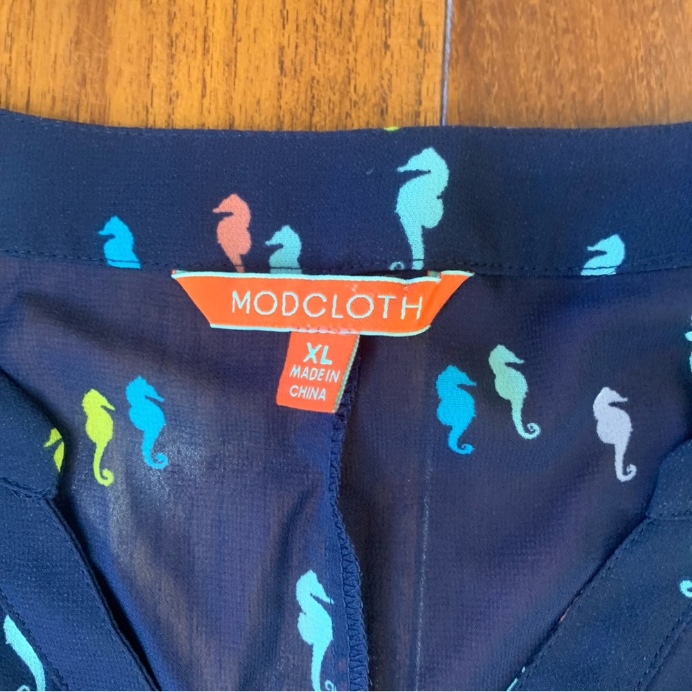 MODCLOTH Dress & Slip Size XL Navy Sheer Pintucked Seahorse Expert in your Zeal - Picture 4 of 16